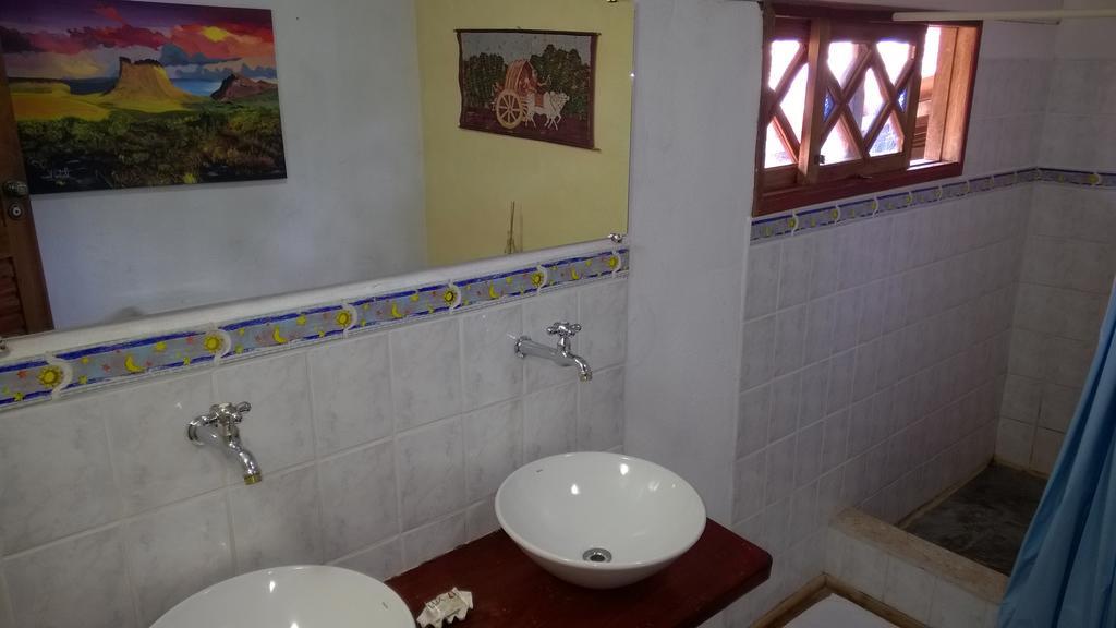 Art Hotel Cristal De איגאטו מראה חיצוני תמונה